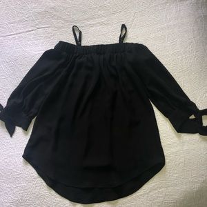 Off the shoulder- simple classy black shirt